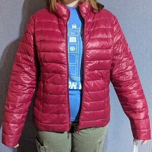 Nuage Sport Lightweight Down Puffer Jacket – Cherry Red – Women’s M – NWT